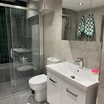 Heart Of The - Zey Apartment