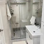 Heart Of The - Zey Apartment